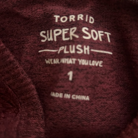 Torrid sweater - Picture 3 of 4